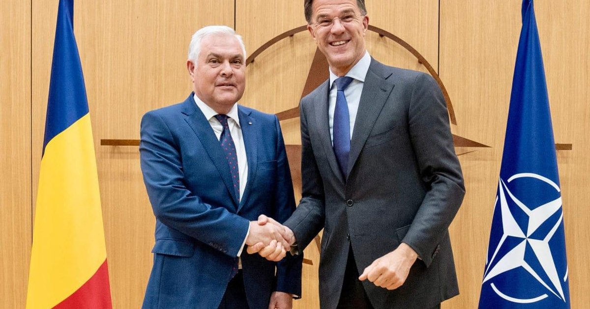 Angel Tîlvăr s-a întâlnit cu Mark Rutte. Discuții despre securitatea NATO și sprijinul pentru Ucraina Angel Tîlvăr s-a întâlnit cu Mark Rutte. Discuții despre securitatea NATO și sprijinul pentru Ucraina