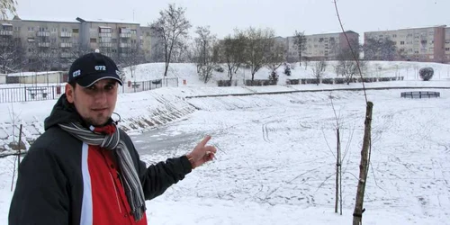 Ciprian Negru a convins autorităţile să amenajeze un megapatinoar în Micro 17 