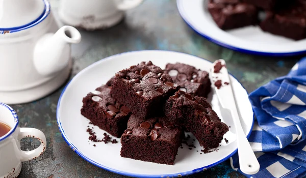 Negresa cu dulceata si ciocolata  Sursa foto shutterstock 1829124611 jpg