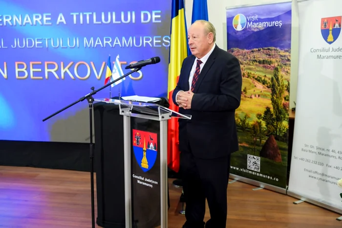 Dr. Herman Berkovits la ceremonia de decernare a titlului de Cetăţean de Onoare. FOTO. CJ Maramureş