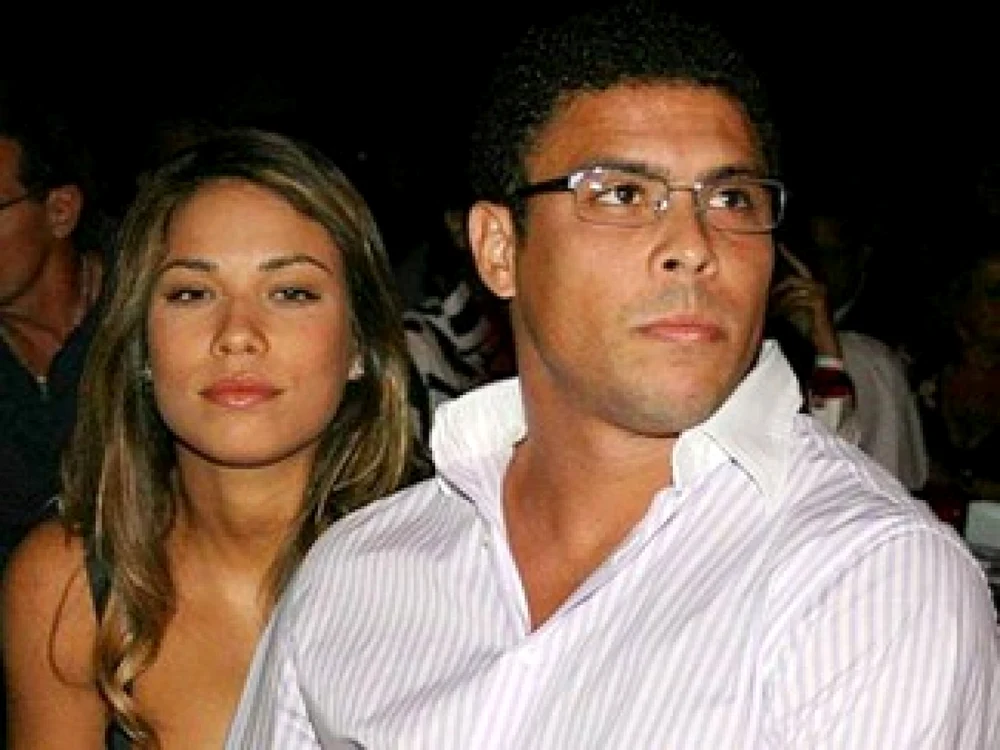 Bia şi Ronaldo nu mai formează un cuplu FOTO igossip.com