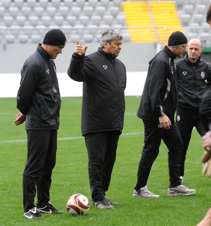 
    Mircea Lucescu în Antalya  