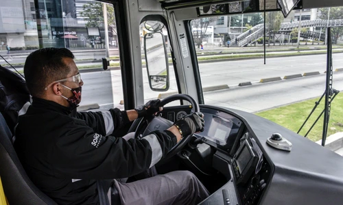 Un șofer de autobuz din Ploiești a suferit un infarct în timp ce se afla la volan Sursă foto: Gettyimages