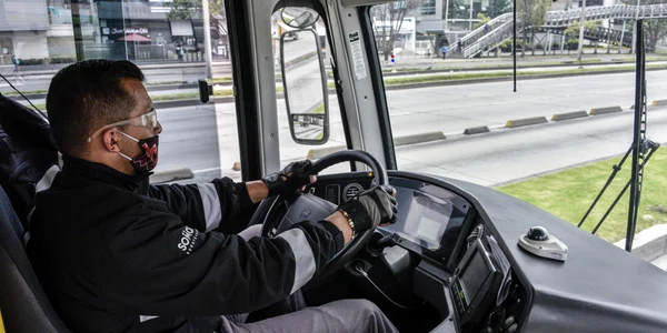 sofer autobuz jpeg