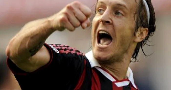 FOTBAL: Ambrosini şi-a prelungit contractul cu AC Milan