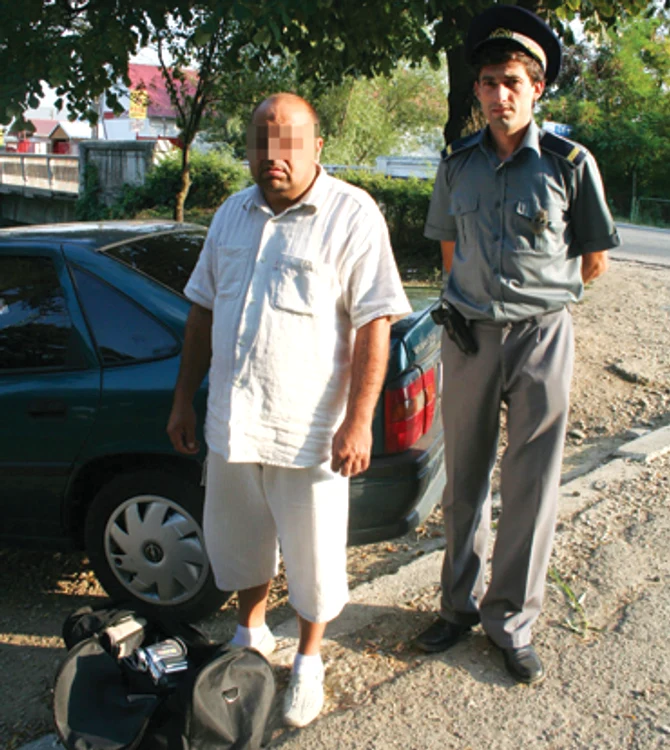 Hunedoara: REGIUNEA PE SCURT / Dosar penal pentru mită de 50 de euro