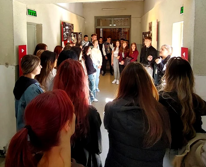 Elevi în vizită la Muzeul Comunismului pentru Copii. FOTO  Memorialul Închisoarea Pitești
