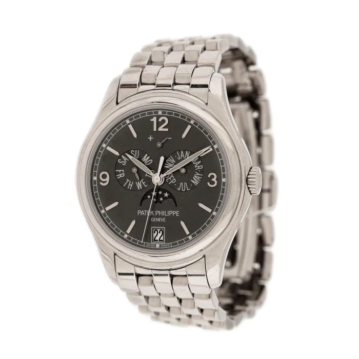 
    Ceas Patek Philippe Annual Calendar evaluat la 57.000 de euro, cel mai scump obiect la ”Licitația de Eleganță”Foto: artmark.ro  