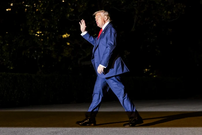 Trump a anunţat că va emite un ordin prin care fiecare votant va fi obligat să se identifice: „Nu se permite votul prin corespondenţă”, cu unele excepții