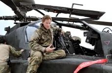 Printul Harry in uniforma de pilot de elicoptere in armata profimedia 0221470821 jpg