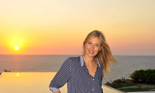 Tennis Star Maria Sharapova Sightseeing In Acapulco, Mexico jpeg