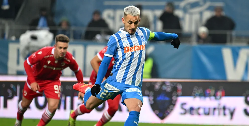 Alexandru Mitriță a ratat exasperant cu Dinamo. Foto Facebook Unversitatea Craiova