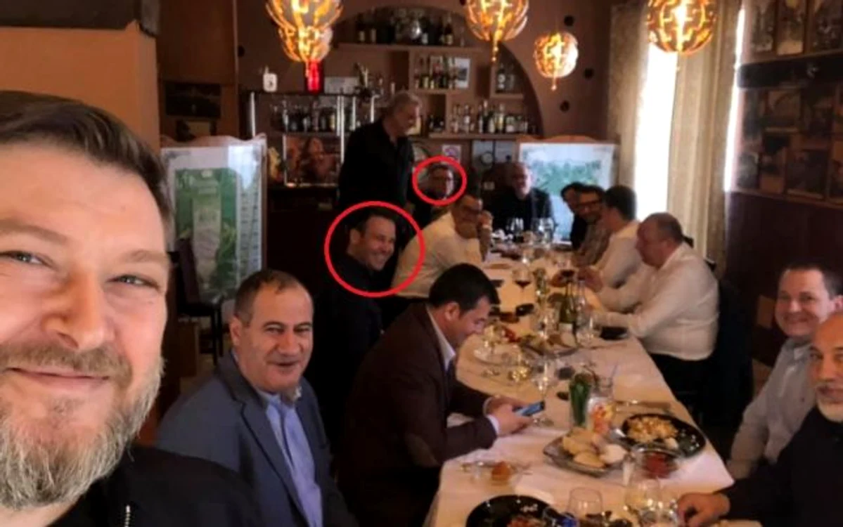 Negoiţă şi Stănescu, la petrecerea de ziua lui Mihai Tudose FOTO Facebook . Felix Rache