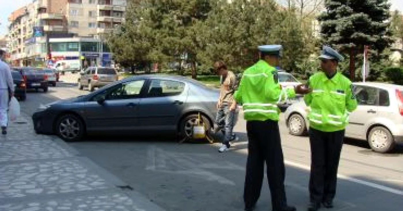 Râmnicu Vâlcea: Şoferii indisciplinaţi au fost amendaţi