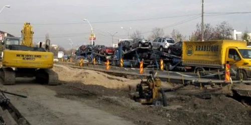 Reparaţiile drumului sunt împiedicate de proiectul ISPA. D. G.