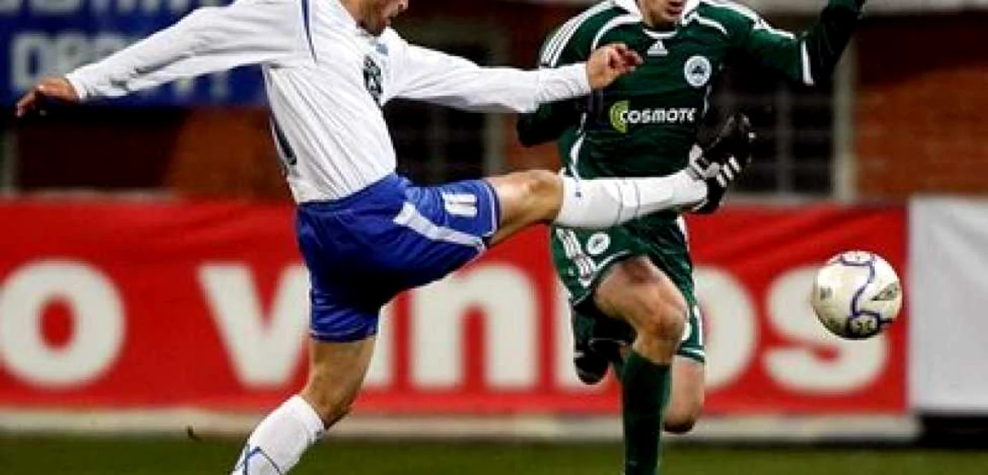 Darlas vrea prea mulţi bani - Revista presei sportive