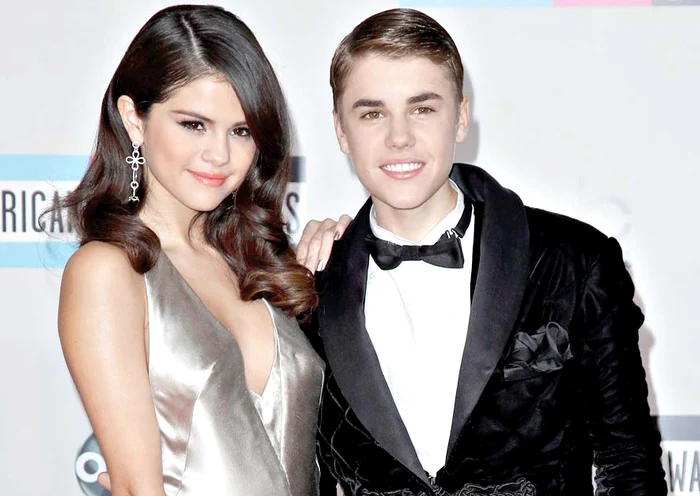 Se iubeşte de un an cu Selena Gomez