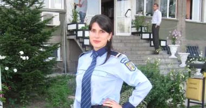 Târgu-Jiu: Romina şi-a urmat tatăl în cariera de poliţist