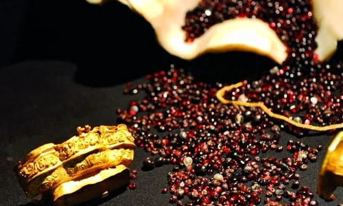 Comoară arheologică pusă în vânzare pentru 80 milioane $ jpeg