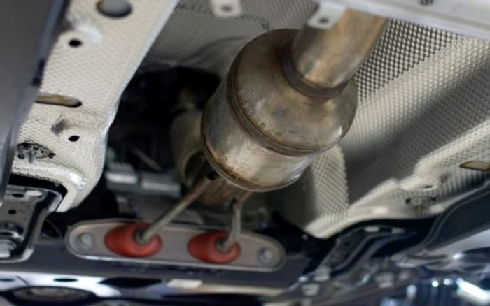 
    Opt mașini din Buzău au rămas fără catalizatoareFoto: Arhivă  