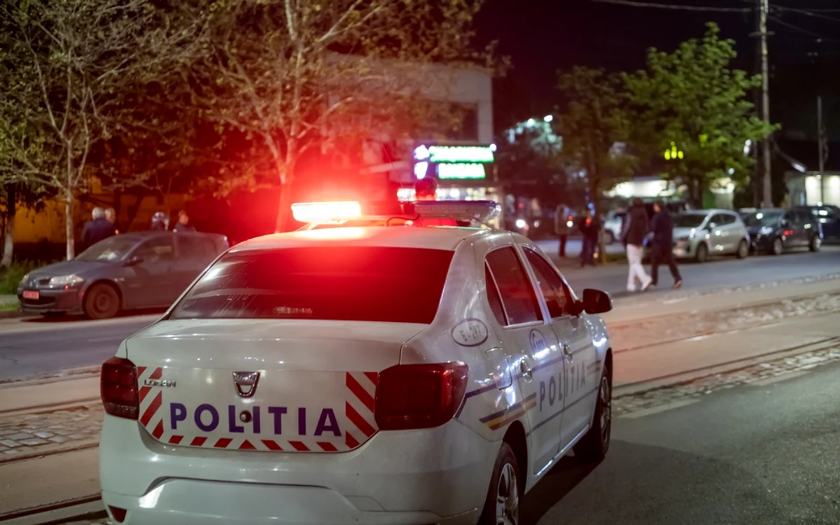 O femeie condamnată după 15 ani pentru uciderea propriei mame/ sursa Shutterstock 
