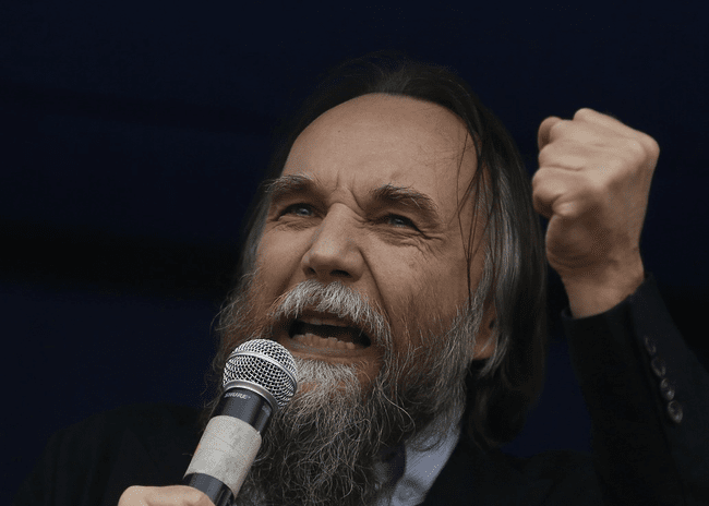 Dughin și România. Ce mesaje de propagandă a transmis ideologul lui Putin la ultima vizită, în 2017, la București