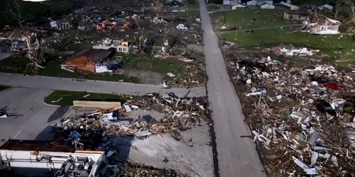 Iowa tornada  captura video Facebook png
