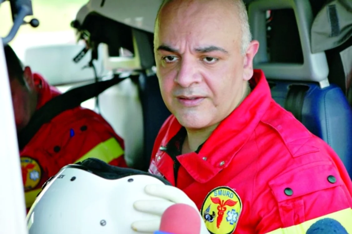Secretarul de stat Raed Arafat coordonează acţiunea de căutare a planorului dispărut
