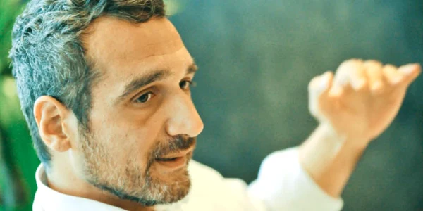Sebastian Lăzăroiu 