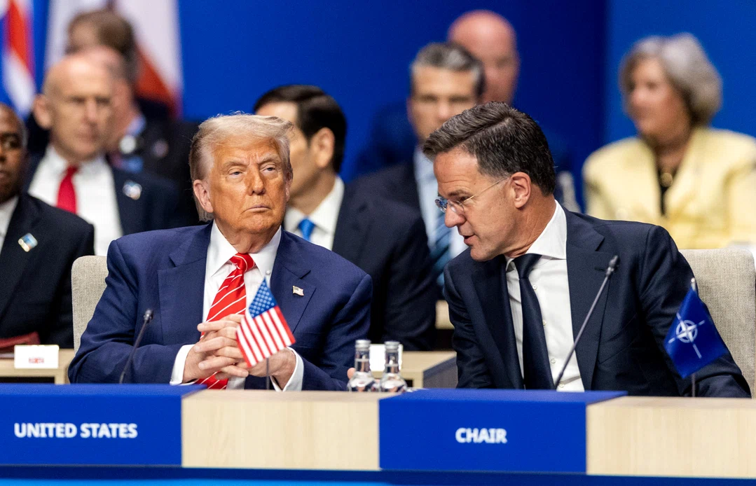 Donald Trump a avut o discuție cu Mark Rutte FOTO: EPA EFE