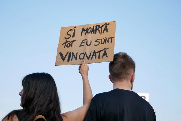 Acțiune de manifestație organizată după cel de-al 26-lea femicid înregistrat în 2025. Foto: Adevărul