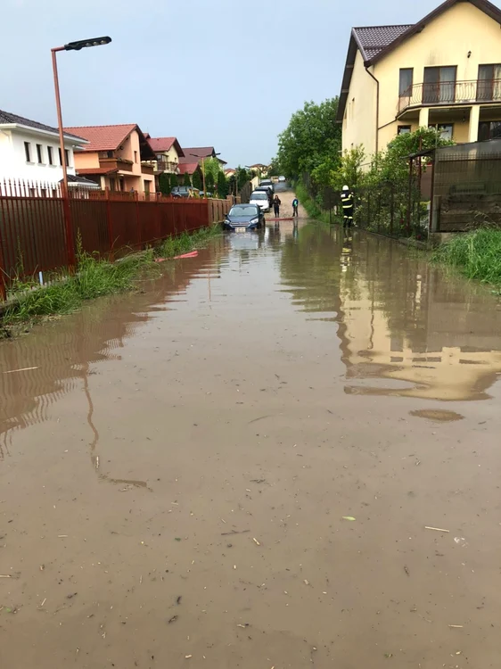 Pompierii au fost chemat la opt intervenţii din cauza ploilor abundente. FOTO: ISU Cluj