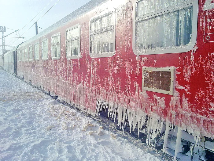 2010. Aşa arăta un tren într-o iarnă adevărată