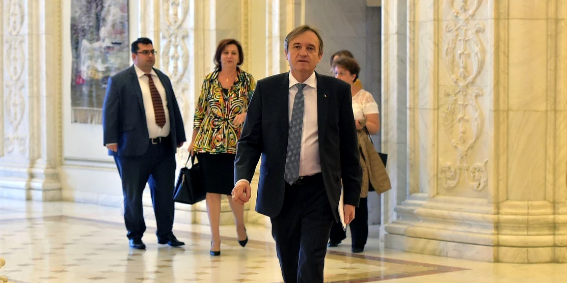 PSD l-ar vrea plecat pe Virgil Popescu din Guvernul Ciucă FOTO gov.ro