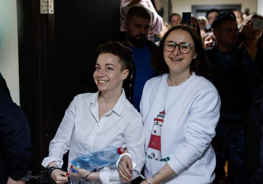 Două artiste din Rusia, condamnate la închisoare pentru o piesă de teatru care ar conține „semne de justificare a terorismului”
