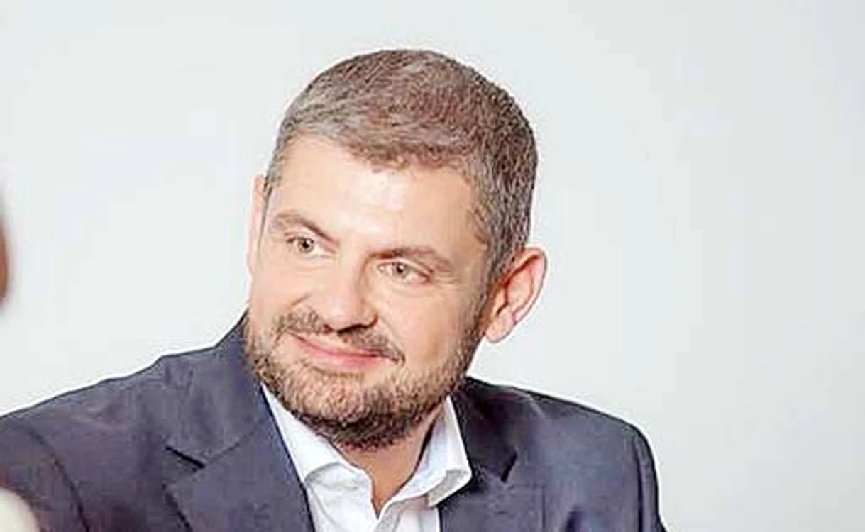 Dr. Florin Ioan Bălănică ne dezvăluie că multe produse din magazine ne îngraşă, pentru că au conţinut ridicat de carbohidraţi şi grăsimi