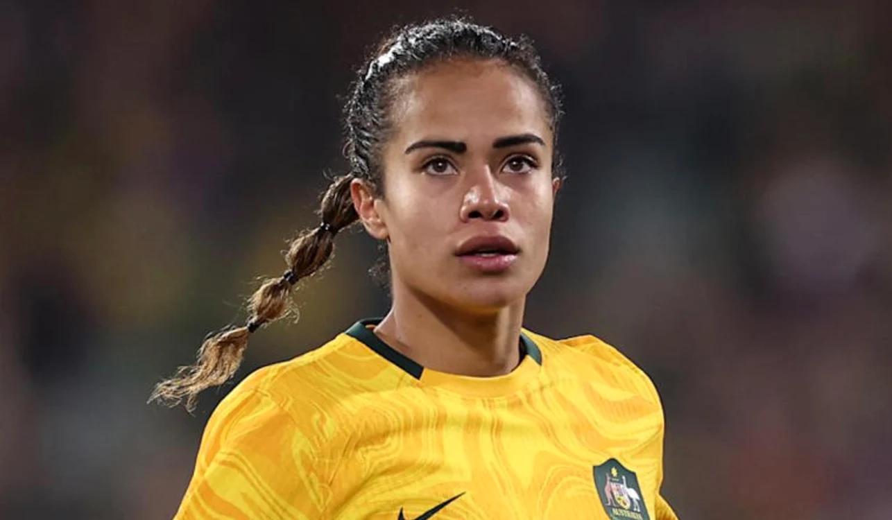 Mary Fowler este o fostă jucătoare a echipei feminine de fotbal Montpellier.