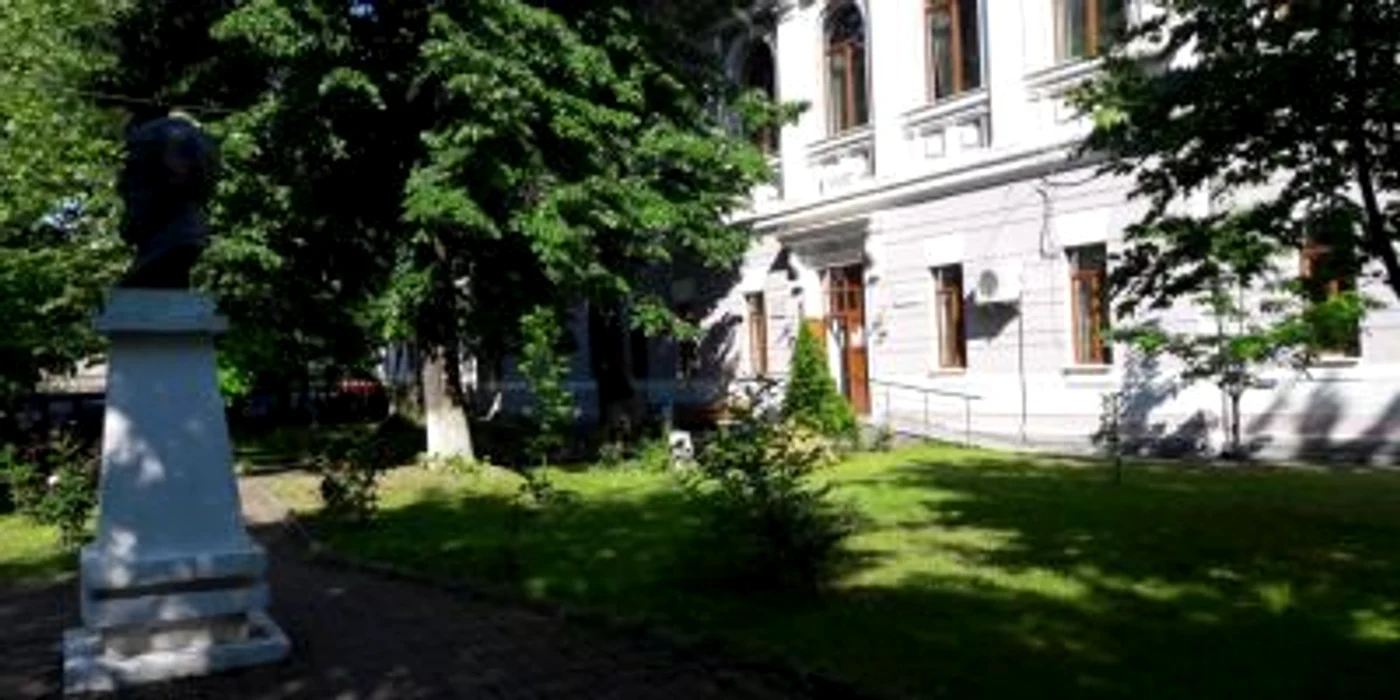 Elevii Colegiului Național „Radu Greceanu” din Slatina au dus liceul pe locul I FOTO: A.M.