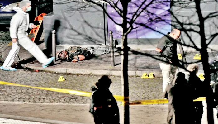 
    fotografii: AP / Rexfeatures / Liveleak.com / ClicK! / AFP  