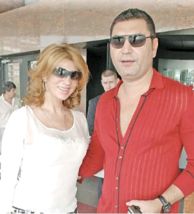 
    Mihaela şi Cristi Borcea  au descoperit anul trecut  că au fost intoxicaţi cu  mercur, aluminiu şi plumb  