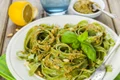 paste cu urzici si sos pesto jpeg