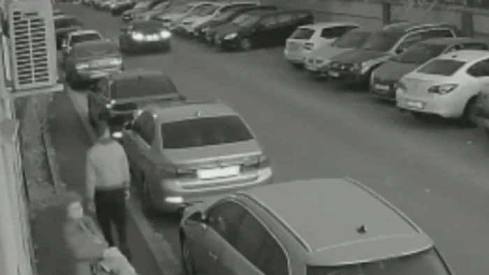 În cursul nopţii de joi, peste 800 de poliţiştii l-au căutat pe tânărul evadat