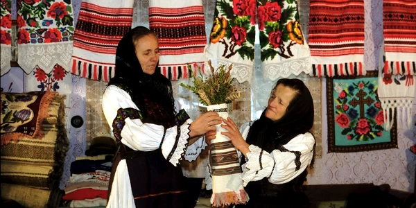 obiceiuri foro colectia pamfil biltiu jpg