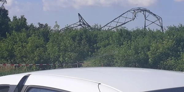 Iadul tornadei din Cehia văzut prin ochii unui român blocat pe autostrada spre Slovacia Foto Bogdan Neagu