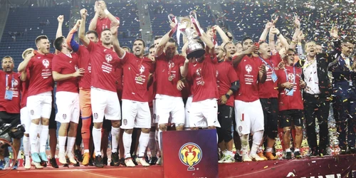 CFR Cluj sărbătoreţte câştigarea Supercuperi României. FOTO Inquam Photos