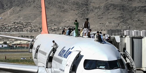 afganistan kabul aeroport afgani avion 16 august 2021 foto AFP