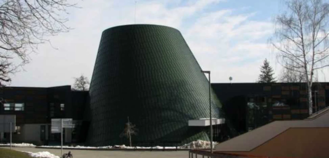 Planetariul de la Zoo Braşov va fi cel mai mare din ţară.