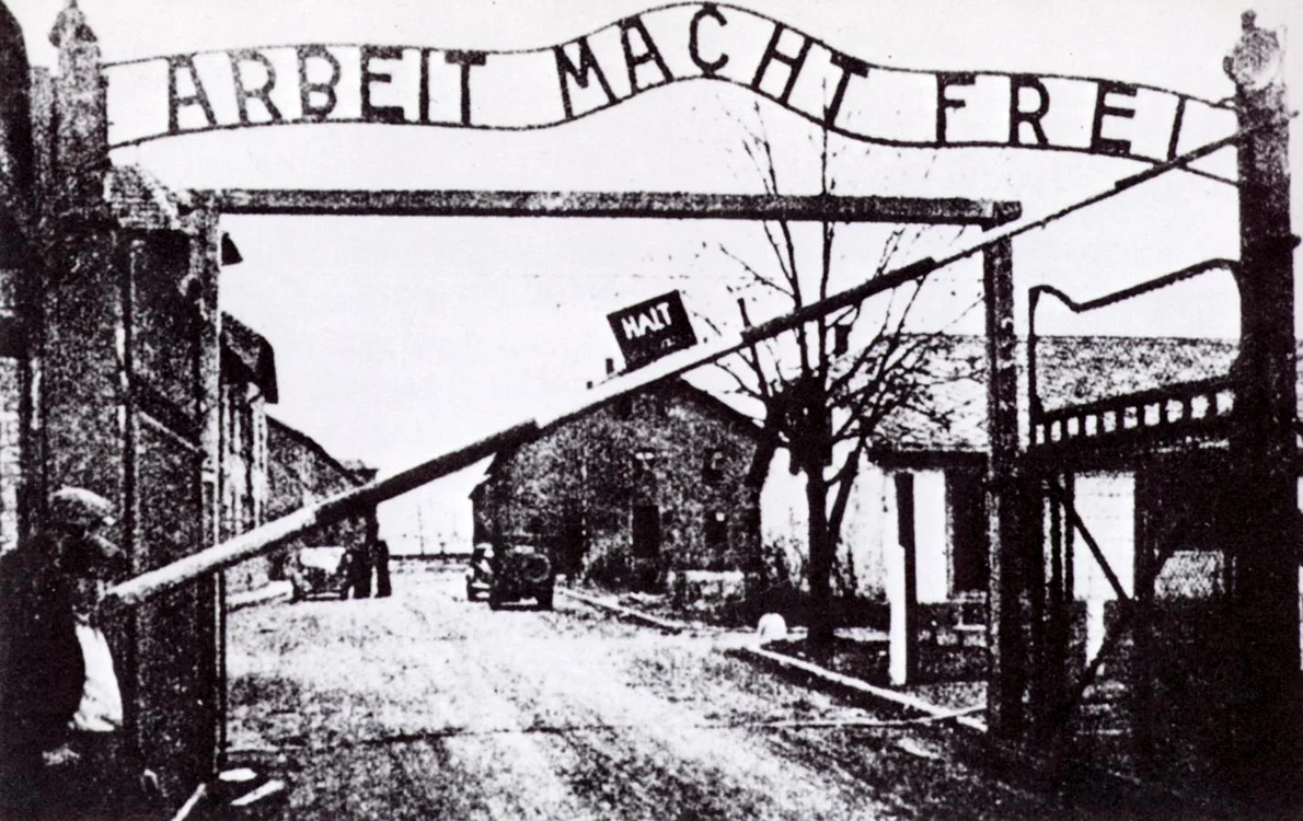 
    Ardeleanul Nyiszli Miklós a supraviețuit ororilor văzute la Auschwitz însă nu a mai practicat niciodată medicina  