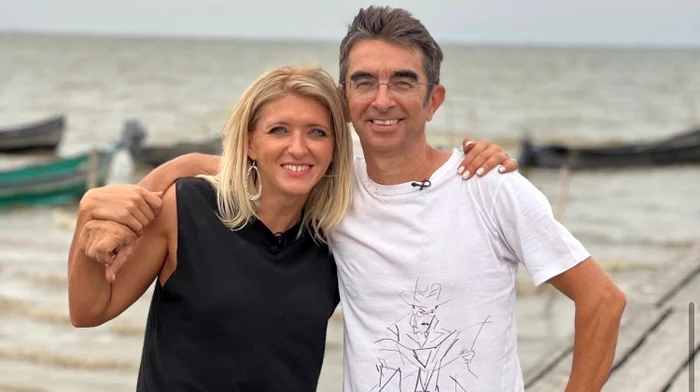 Mihai Găinușă și Oana Paraschiv, concurenți la Poftiți pe la noi foto: Antena 1