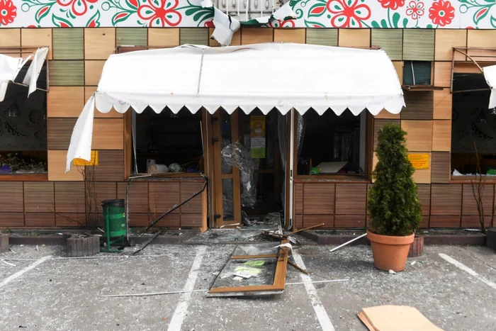 Magazin distrus în satul Stoianka lângă Irpin FOTO EPA -EFE